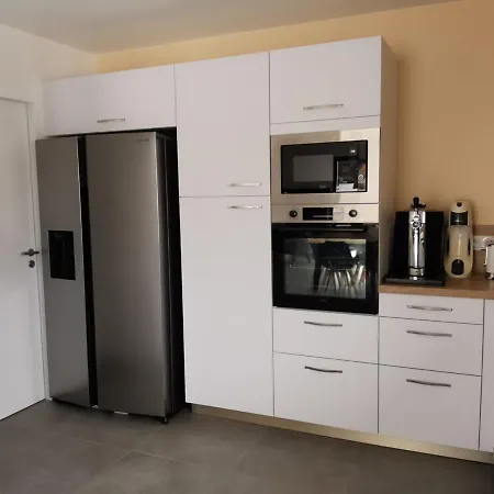 Holiday home 4* Avec Piscine, 4 Chambres, Proche - - Fr-1-194-259 La Tranche-sur-Mer
