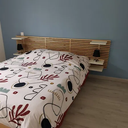 4* Avec Piscine, 4 Chambres, Proche - - Fr-1-194-259